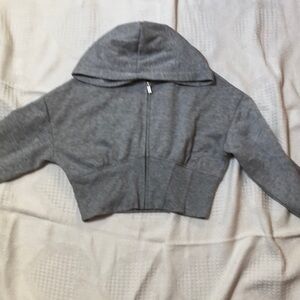Cropped Gray Zip-up Hoodie